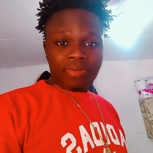 Meet your Posher, Camille